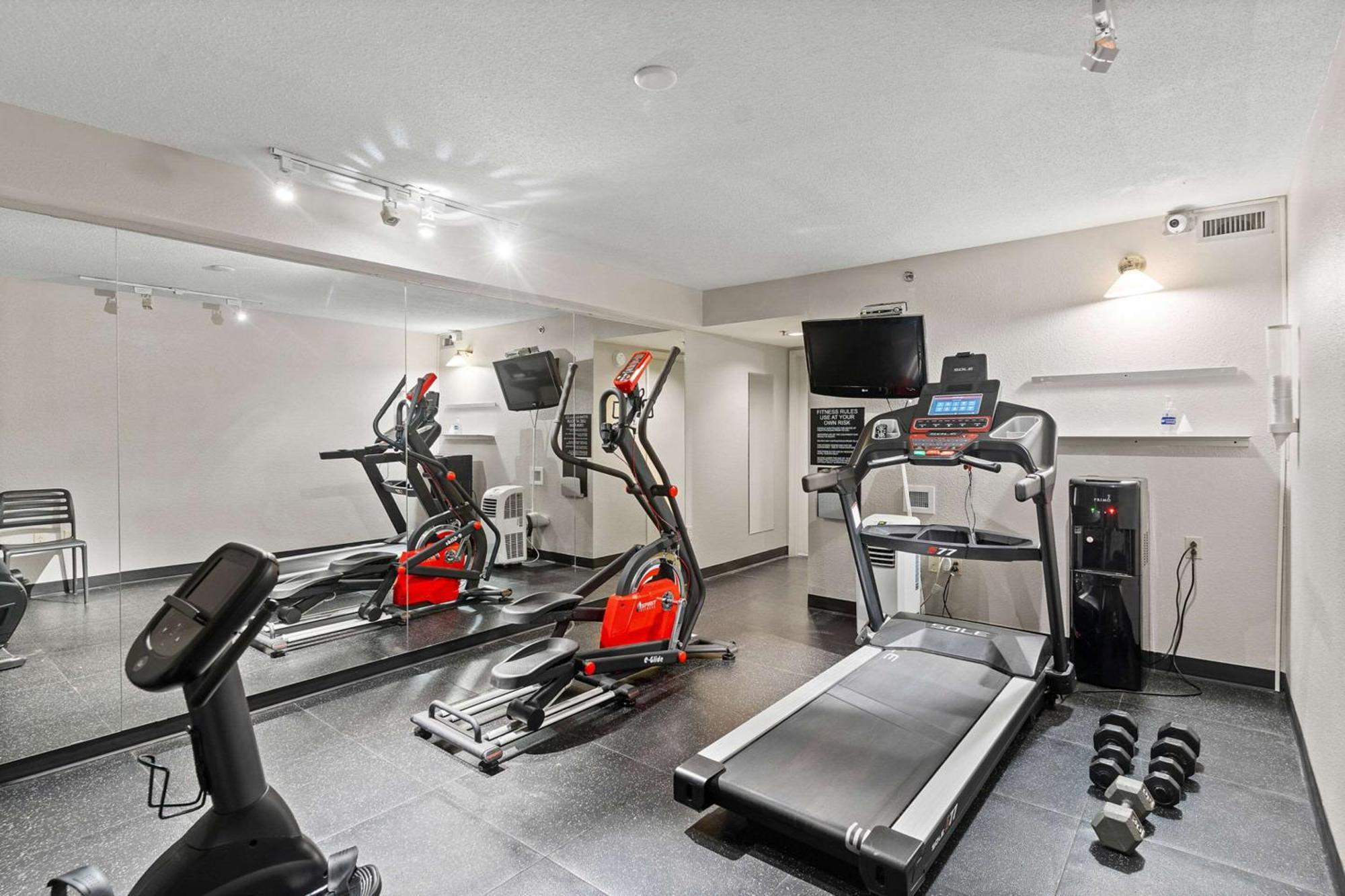 Country Inn & Suites By Radisson, Saskatoon, Sk Экстерьер фото
